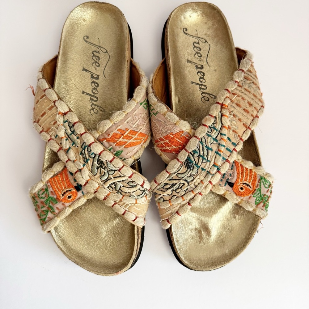 Free People Wildflower Embroidered Boho Slides Narrow Shoe 10
